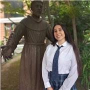 Estudiante para apoyo escolar en asignaturas científicas, con experiencia en áreas de matemáticas y biología